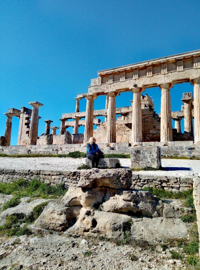 Lefteris Beautiful Aegina Villa Exteriör bild