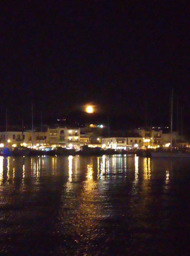 Lefteris Beautiful Aegina Villa Exteriör bild
