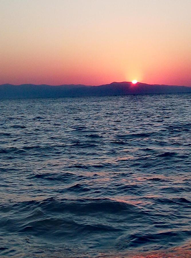 Lefteris Beautiful Aegina Villa Exteriör bild